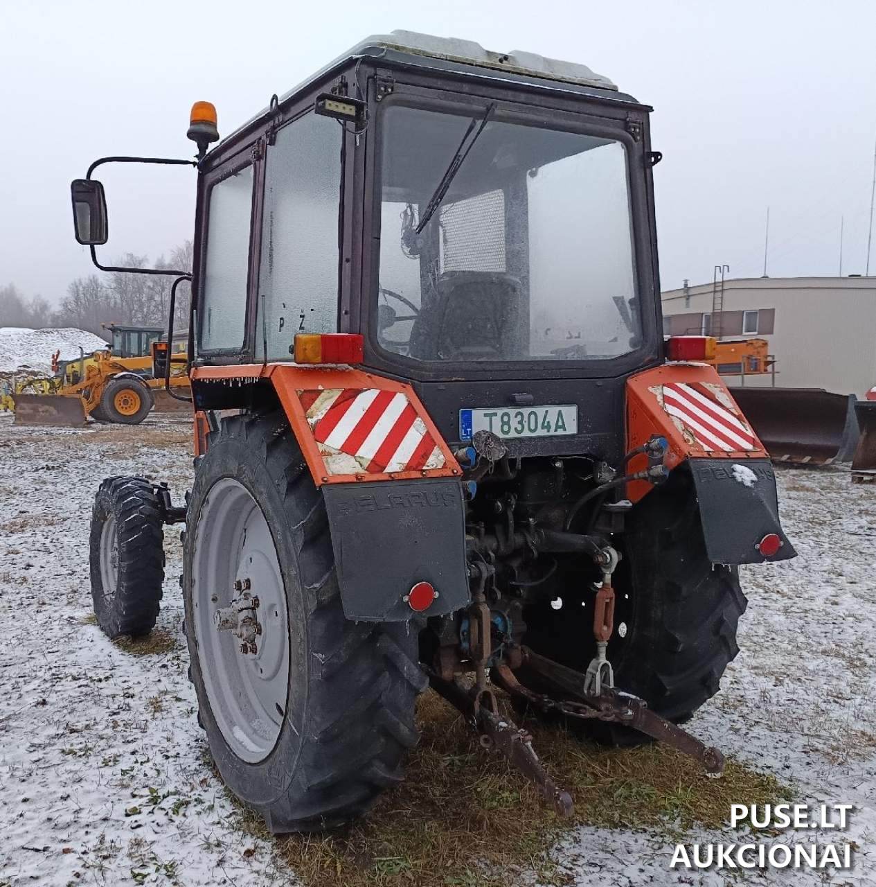 Traktorius MTZ 80, Traktoriai, savaeigės mašinos, priekabos, puspriekabės 1