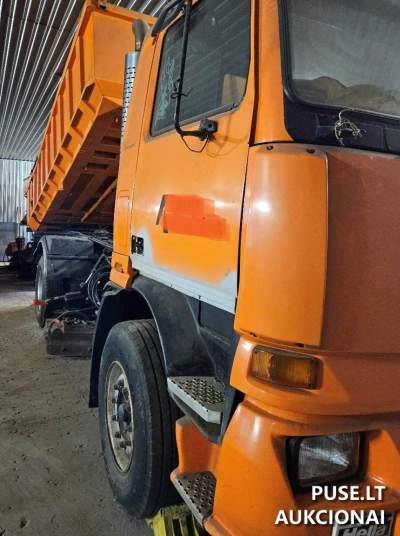 Krovininis savivartis SISU E-11 1997 m. parduodamas aukcione nuo 5000 EUR