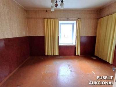 Negyvenamoji patalpa Akademijoje, Parko g. 2, 36.90 kv.m., pradinė kaina 3900 EUR nekilnojamojo turto aukcione