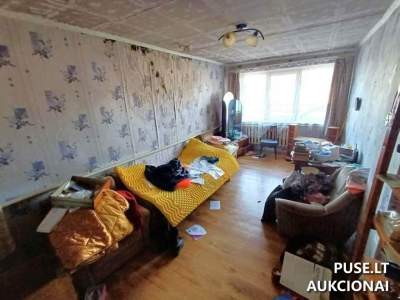 Patalpos su rūsiu Pakruojo rajone, Plaučiškiuose 46 kv.m, pradinė kaina 4900 EUR