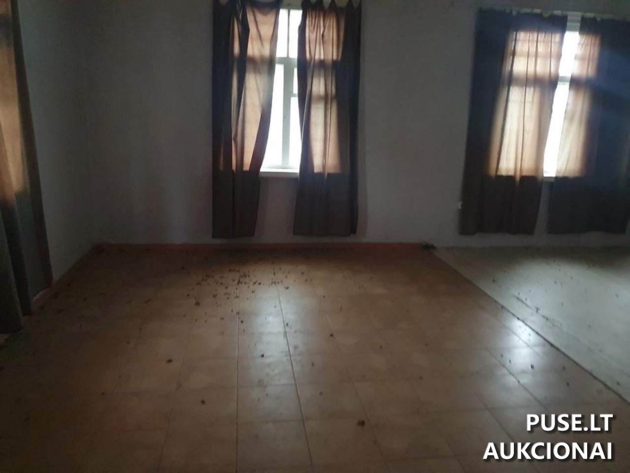 Administracinis pastatas su gyvenamosiomis patalpomis Pastatai S. Dariaus ir S. Girėno g. 6, 78222 Šiauliai, Lithuania 5
