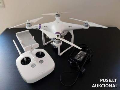 Naudotas DJI Phantom 3 Advanced dronas su HD kamera Kaune, pradinė kaina 90 EUR