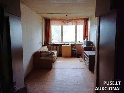Mažas 17.96 kv.m butas Telšiuose, Žemaitės g. 31, pradinė kaina 2800 EUR