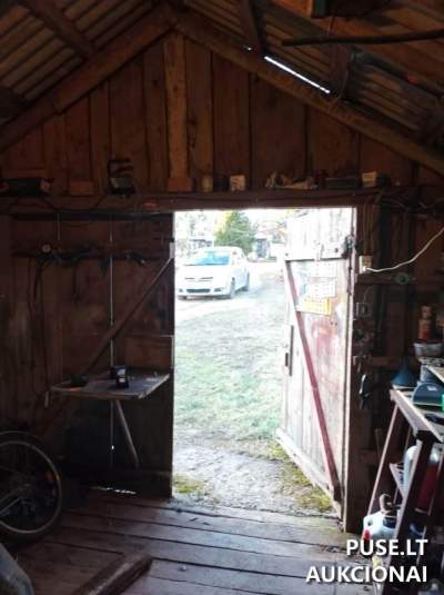Garažas Rietavo savivaldybėje, Drobstų k., Plungės g. 85, pradinė kaina 590 EUR
