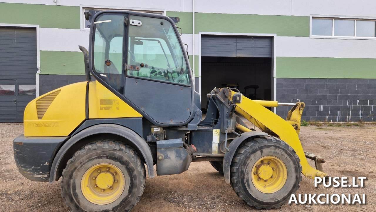 Krautuvas Komatsu WA 80-5 Traktoriai, savaeigės mašinos, priekabos, puspriekabės 4