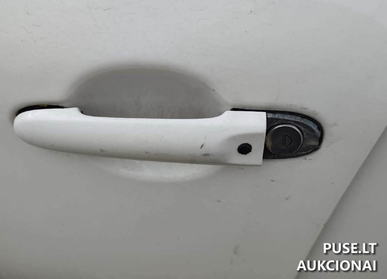 Nissan Juke Lengvasis automobilis 7