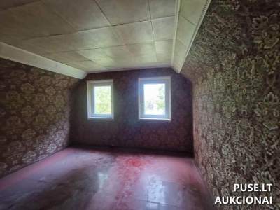 Parduodamas 29.93 kv.m butas Vilniuje, Dzūkų g. 14, pradinė kaina 39268 EUR