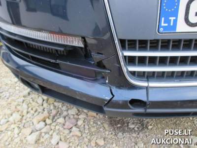 Keleivinis automobilis AUDI Q7 Kaune 2006 m. parduodamas aukcione už 1680 EUR