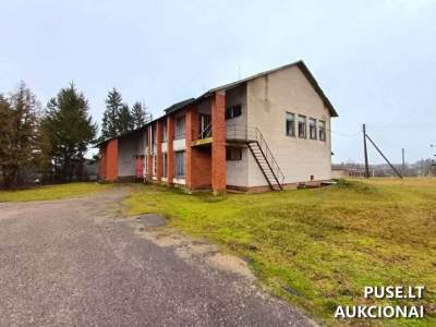 Parduotuvės dalis 63/100 Mockų kaime, Kalvarijos savivaldybėje, pradinė kaina 8760 EUR