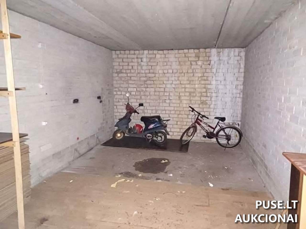 Boksas Nr.298 Patalpos/Butai S. Dariaus ir S. Girėno g. 3, 78222 Šiauliai, Lithuania 7