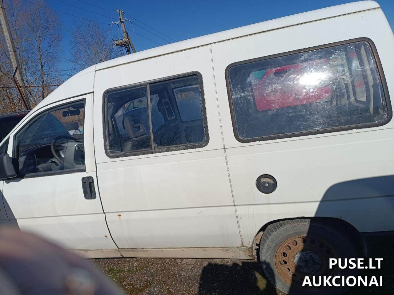 PEUGEOT EXPERT Nenurodyta 3