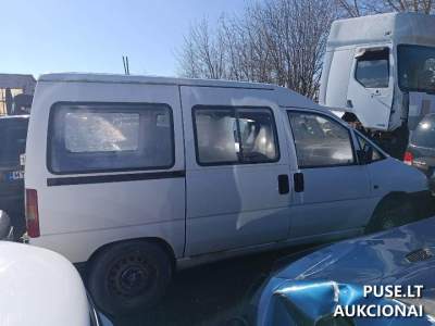 Parduodamas PEUGEOT EXPERT 1996 m. autotransportas Panevėžio rajone už 836 EUR