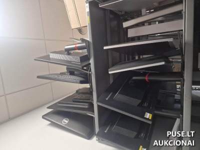 Naudota kompiuterinė įranga aukcione Vilniuje nuo 1998 EUR - 400 vnt.