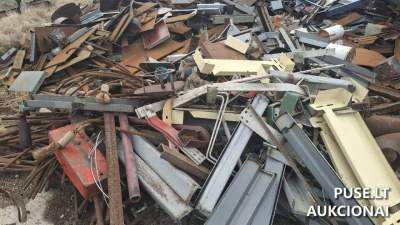 Negabaritinis juodojo metalo laužas 1000 t parduodamas aukcione nuo 220000 EUR