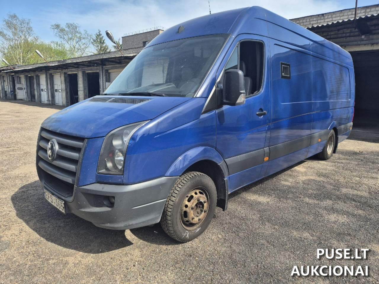 VW CRAFTER EFS 565 2.5 120KW Autobusas  ne daugiau 5t. 5