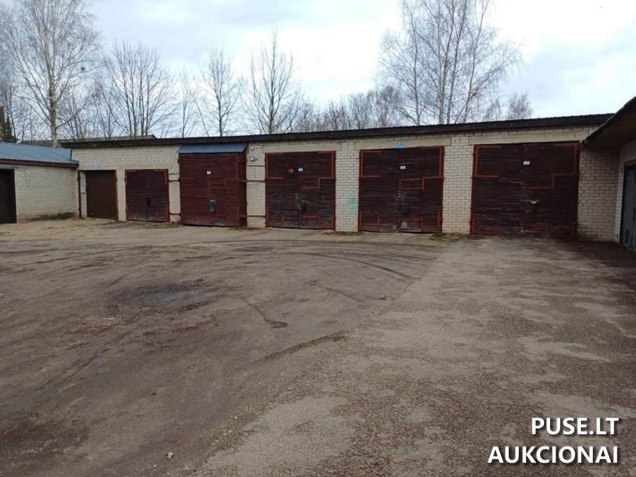 Garažas (boksas)Nr.1 Patalpos/Butai Bažnyčios g. 4, 71149 Šakiai, Lithuania 2