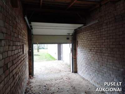 Garažas (boksas) Šakiuose, Bažnyčios g. 4, pradinė kaina 4700 EUR