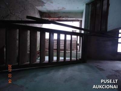 Parduodamas 1 kambario butas Akmenės r., Tilžės k. 3-4, pradinė kaina 540 EUR