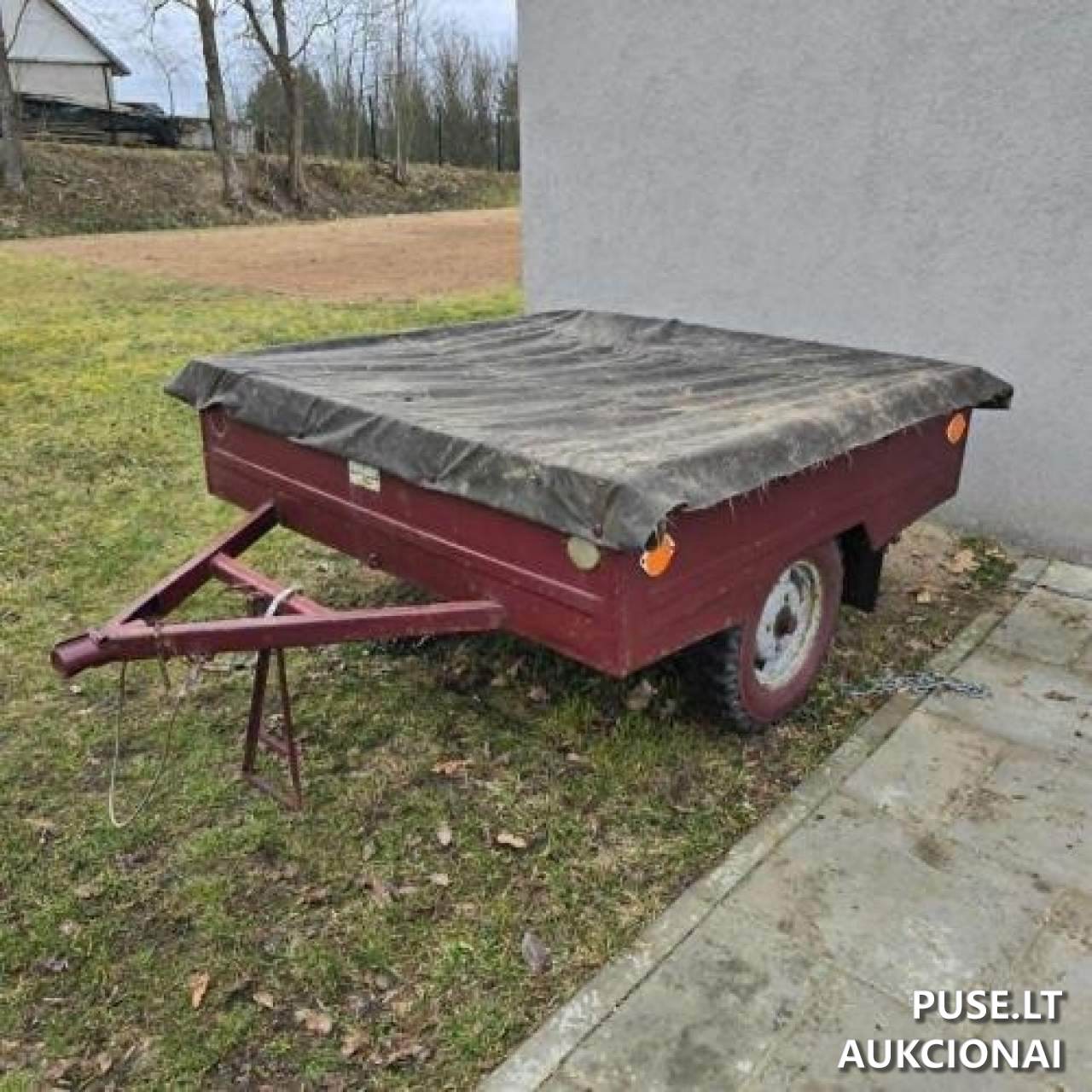 Autopriekaba su tentu Nenurodyta 1