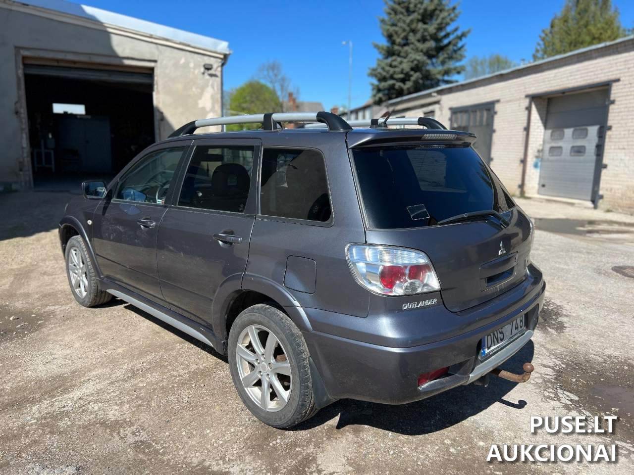 Mitsubishi Outlander Sport Lengvasis automobilis 1