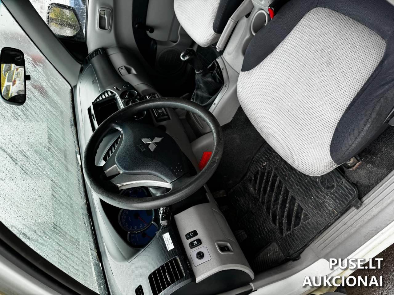 Mitsubishu L200, akumuliatorius "Autopart Galaxy Plus", padangos "AUTONE" Lengvasis automobilis 1