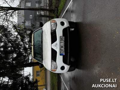 Automobilis Mitsubishu L200 su akumuliatoriumi ir padangomis, pradinė kaina 550 EUR, Gargždai