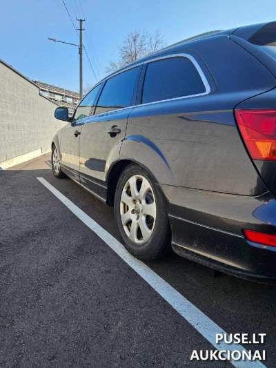 Parduodamas naudotas lengvasis automobilis Audi Q7 2007 m. dyzelinas, pradinė kaina 4497 EUR