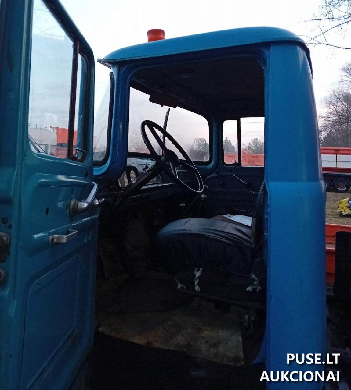 Smėlio barstytuvas ZIL 441610 Krovininis a.specialus 1