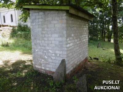 Nekilnojamasis turtas Kelmės rajone: kiti statiniai (tualetas) Kolainiuose, pradinė kaina 14580 EUR