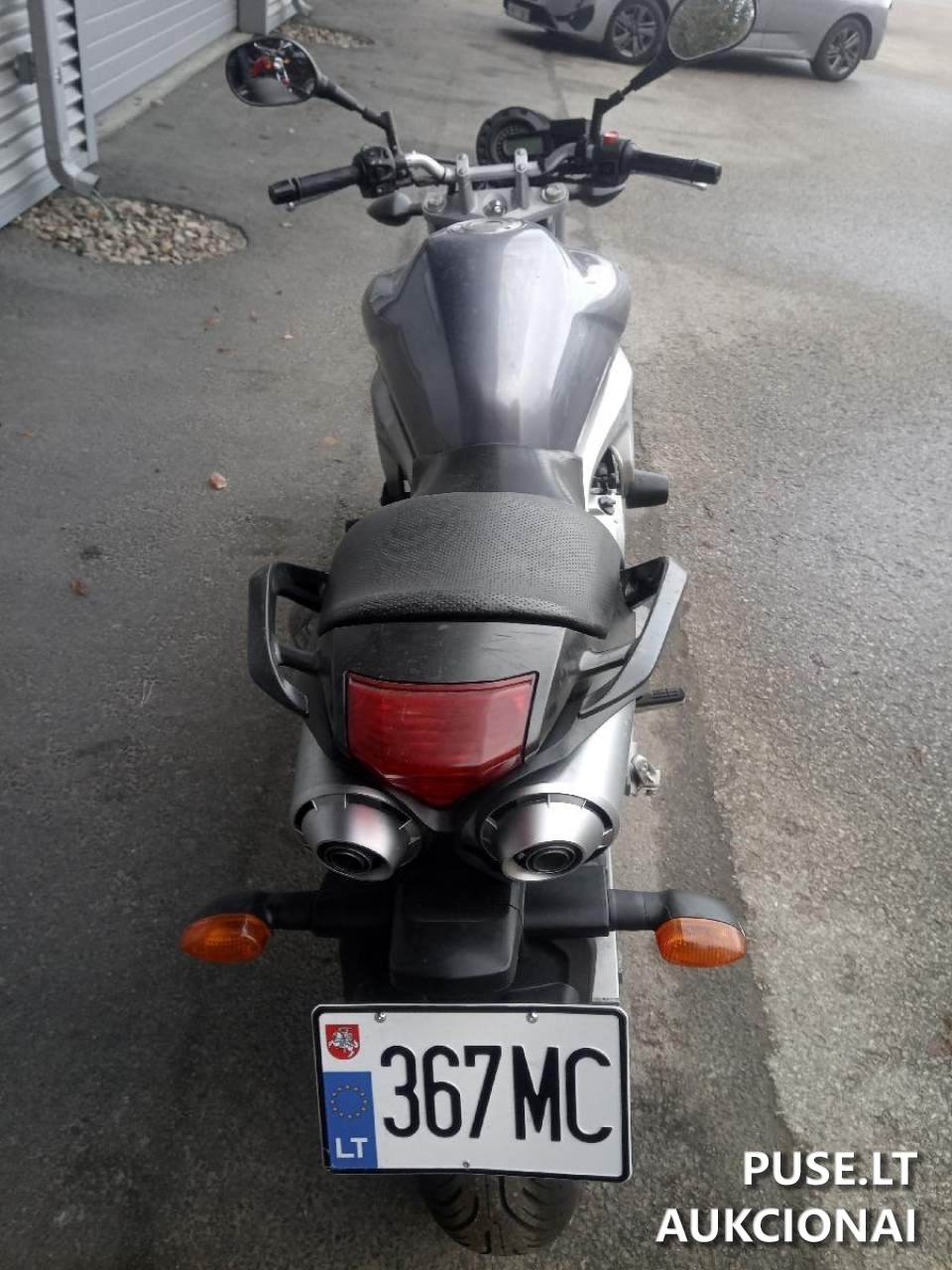 Yamaha FZ6-N Motociklas 5
