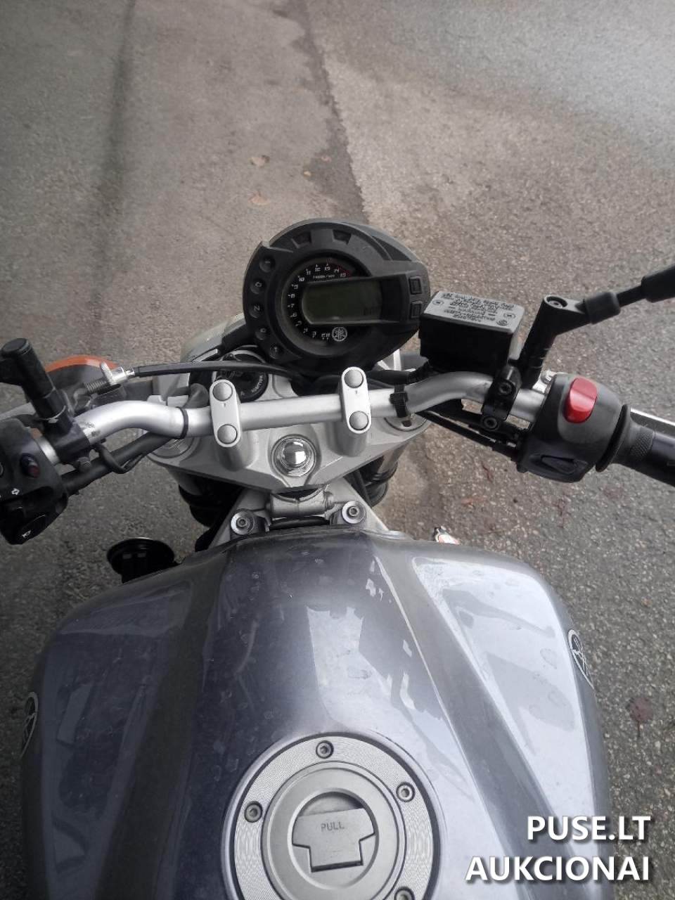 Yamaha FZ6-N Motociklas 6
