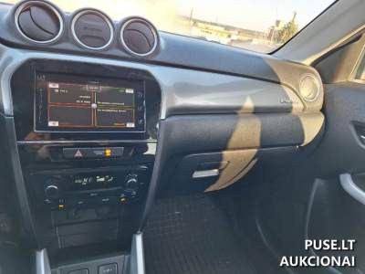 Parduodamas Suzuki Vitara 2018 m. automobilis su 4x4 Vilniuje, pradinė kaina 4680 EUR