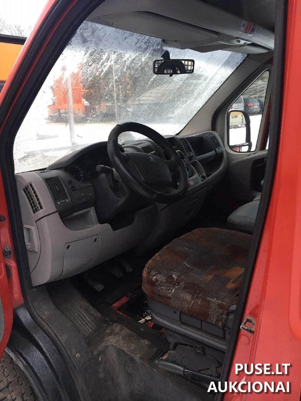 Automobilis Peugeot Boxer Transporteris kombi 1