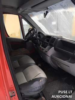 Transporteris kombi - Automobilis Peugeot Boxer