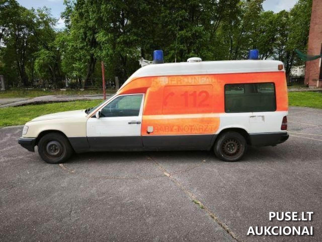 Automobilis Mercedes Benz E250 Lengvasis automobilis 5