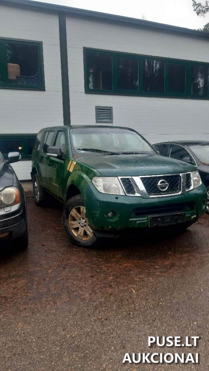 Nissan Pathfinder Lengvasis automobilis 2