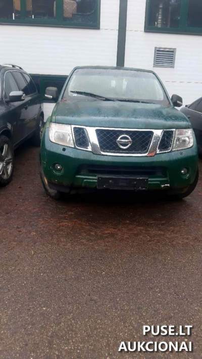 Automobilis Nissan Pathfinder 2014 aukcione nuo 1000 EUR Vilniaus rajone