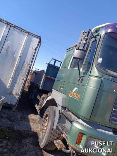 Parduodama sunkvežimio MAN 26.414 transporto priemonė Panevėžio rajone, pradinė kaina 6561 EUR