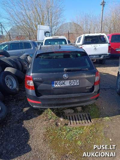 Parduodama 2015 m. SKODA OCTAVIA Panevėžio rajone pradinė kaina 5471 EUR
