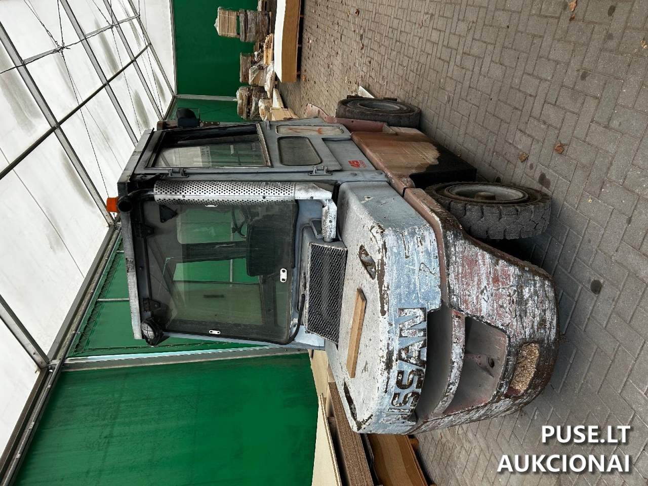 Dyzelinis krautuvas Nissan, Mašinos ir įrengimai 2