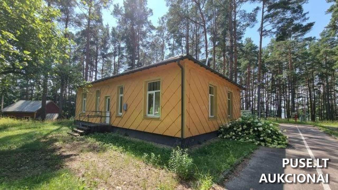 Vaikų poilsio stovyklos administracinis pastatas Pastatai Ežero g. 8, Ignalina, 30134 Ignalinos r. sav., Lithuania 1
