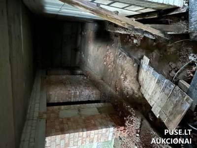 Didelės administracinės patalpos Alytaus r. Mikutiškiuose, 954 kv.m, pradinė kaina 30000 EUR