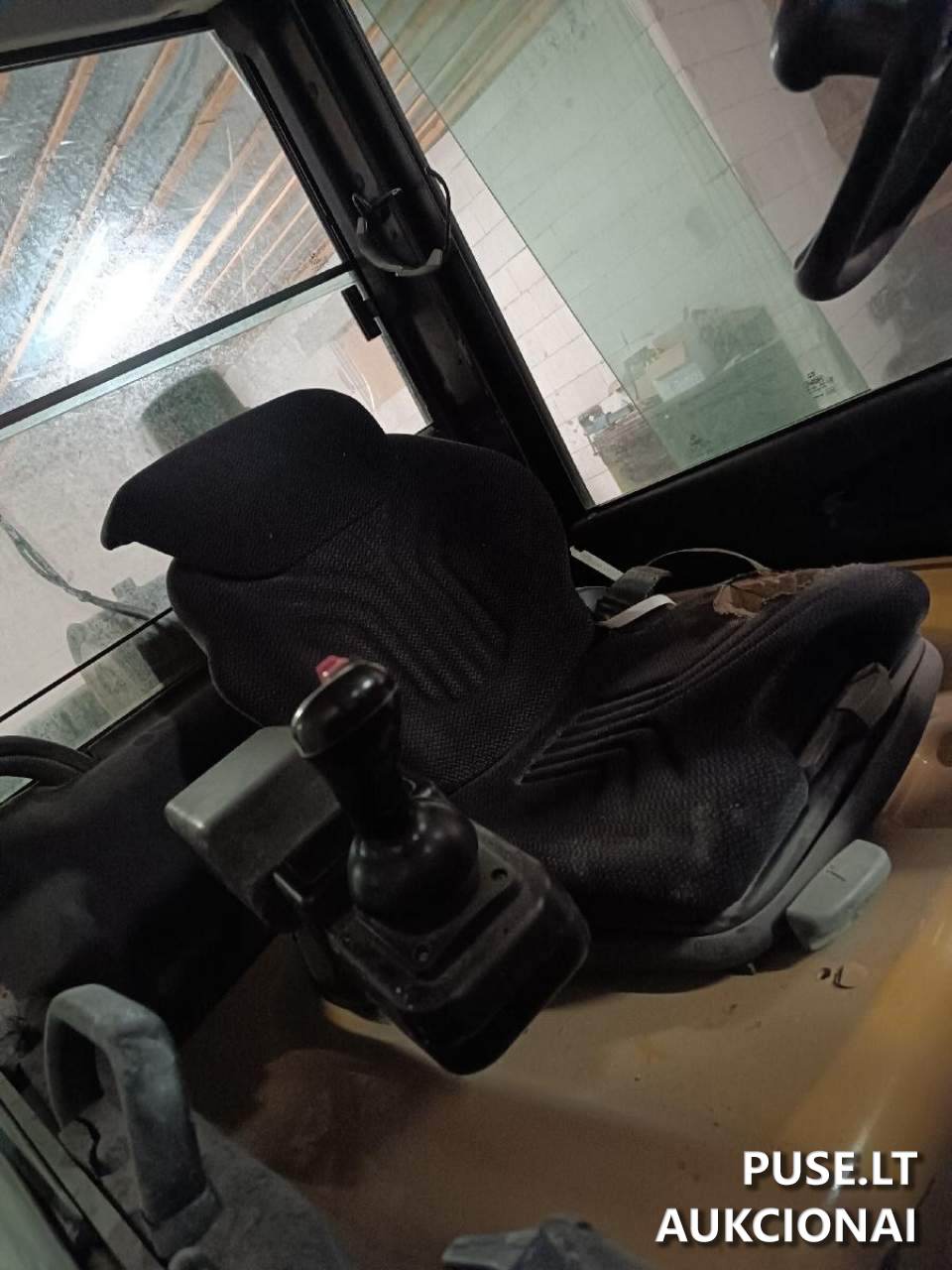Autokaras YALE Kitas turtas 1
