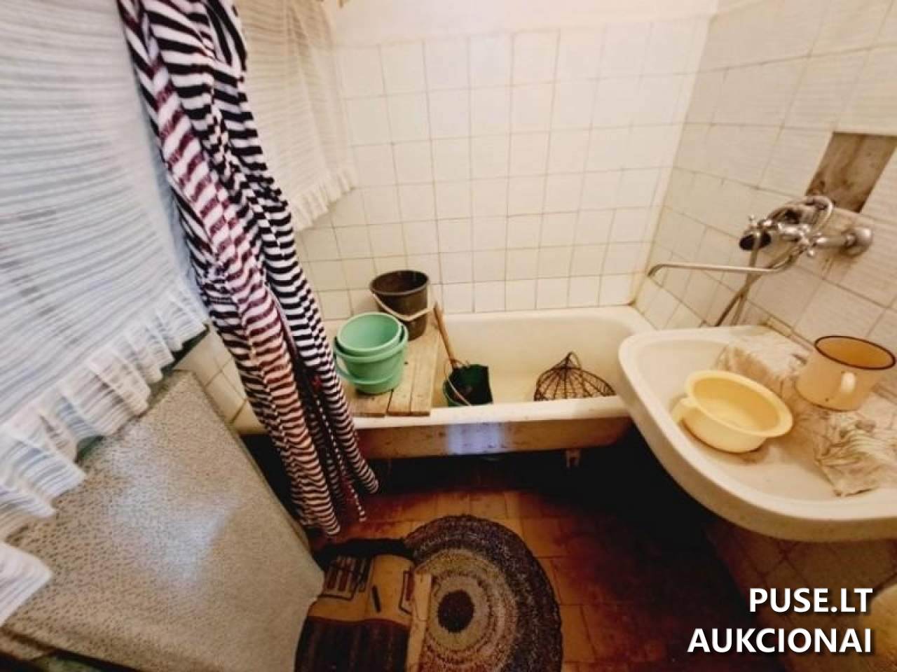 Butas Patalpos/Butai Karalyčios g. 9, 30156 Didžiasalis, Lithuania 5