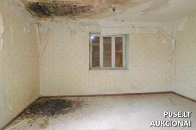 Gyvenamasis namas Vilkaviškio r. sav. Putinų k. 6 parduodamas aukcione nuo 3730 EUR