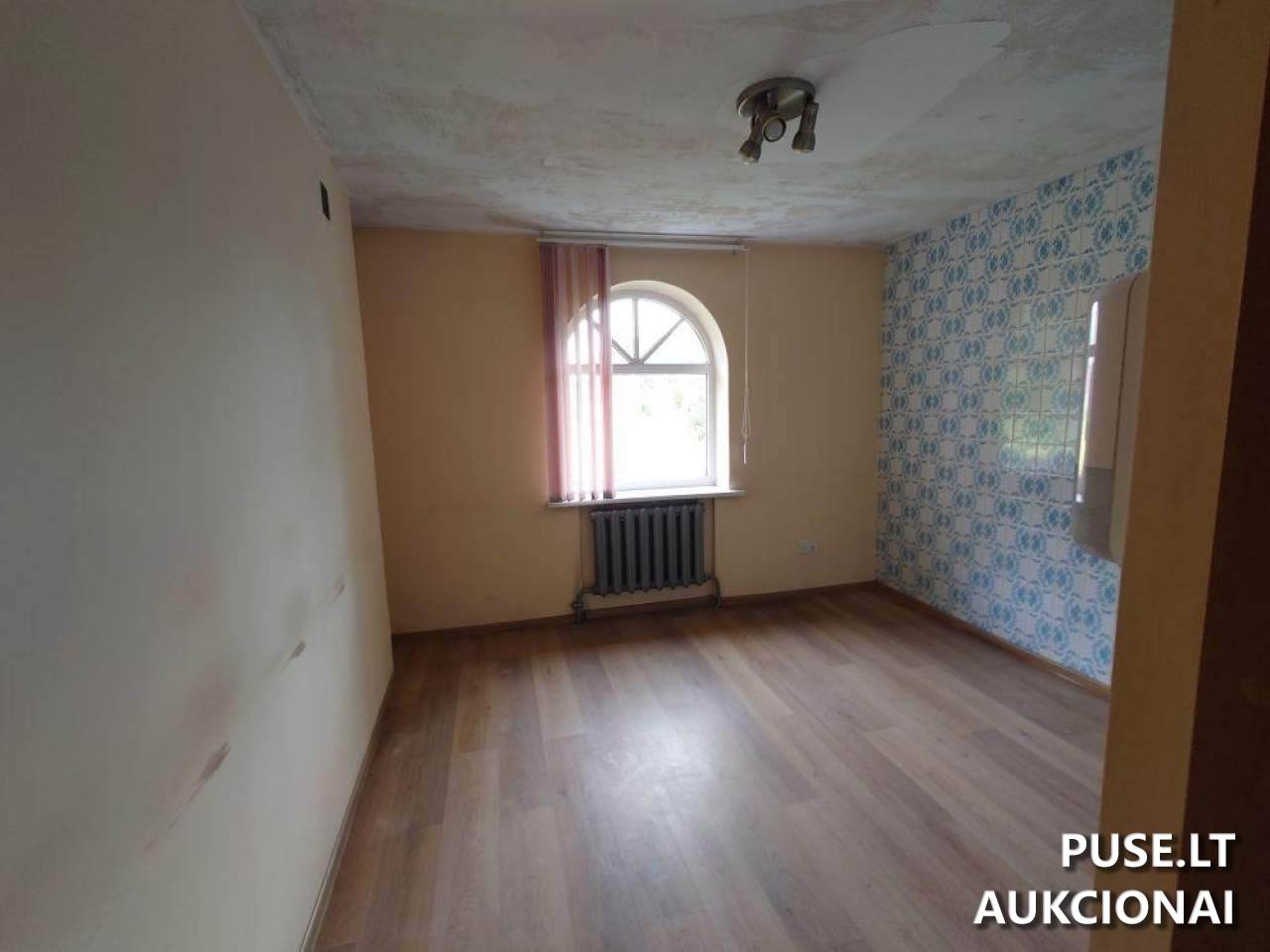 Administracinis pastatas Pastatai Muziejaus g. 2, Girėnai, 71131 Šakių r. sav., Lithuania 3