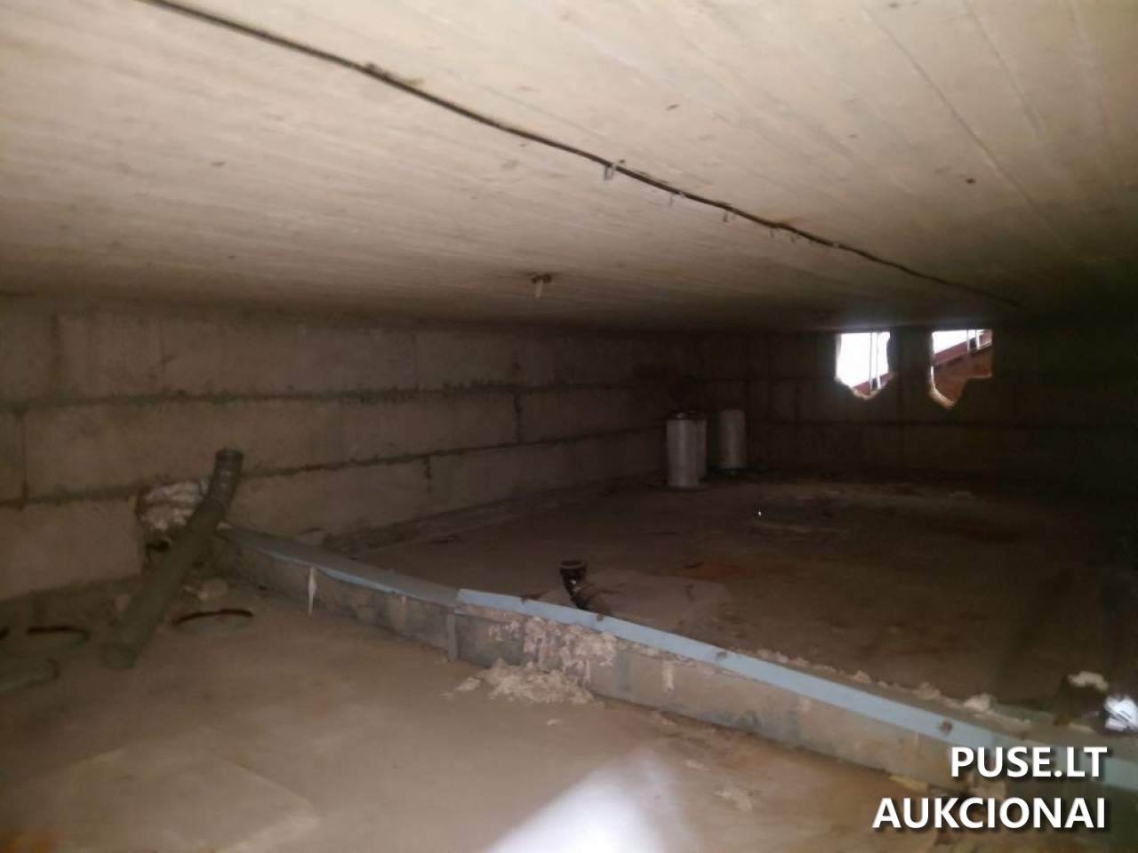 Sporto kompleksas Pastatai Alyvų g. 2, 71246 Paluobiai, Lithuania 1
