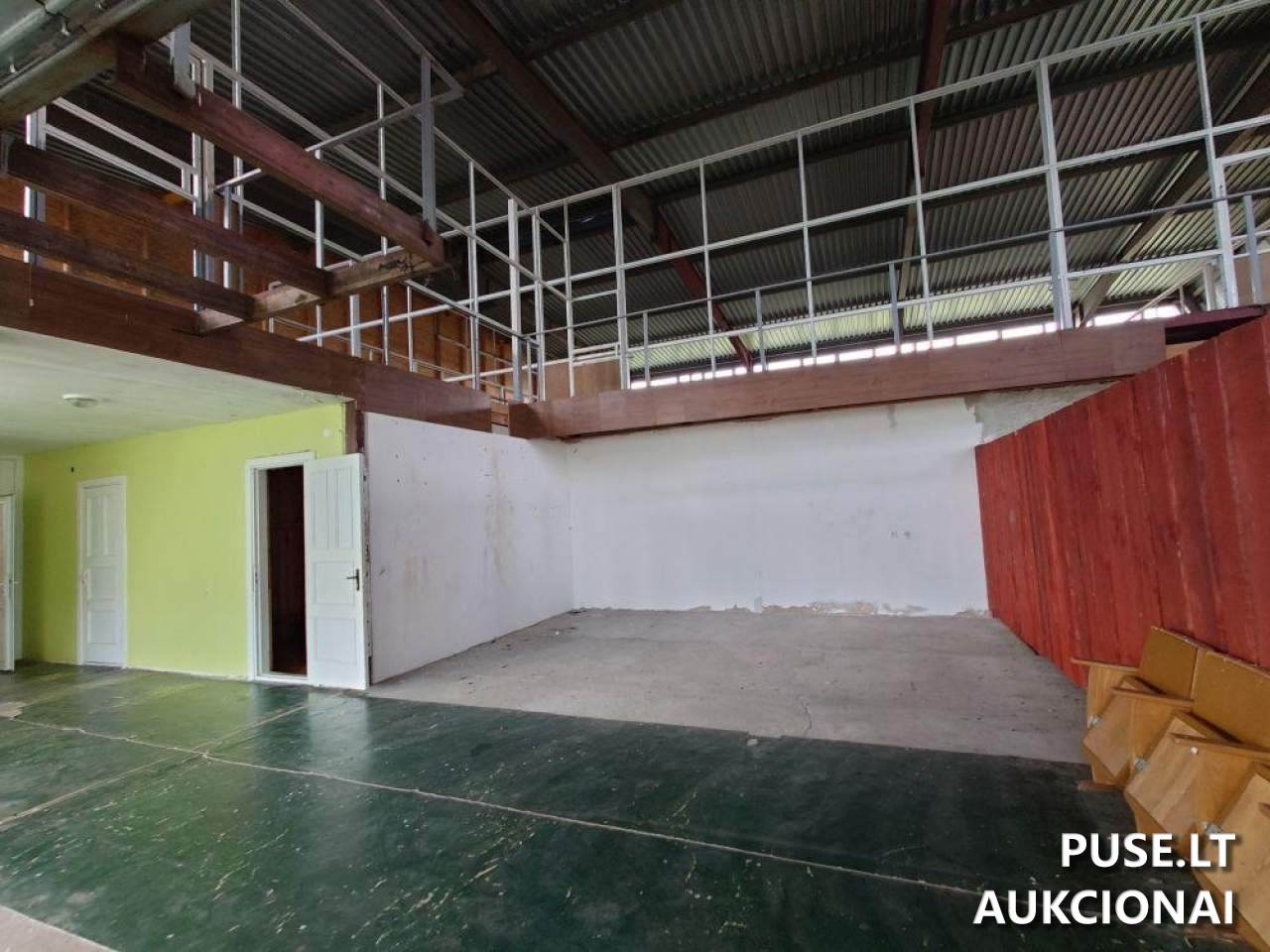 Sporto kompleksas Pastatai Alyvų g. 2, 71246 Paluobiai, Lithuania 8