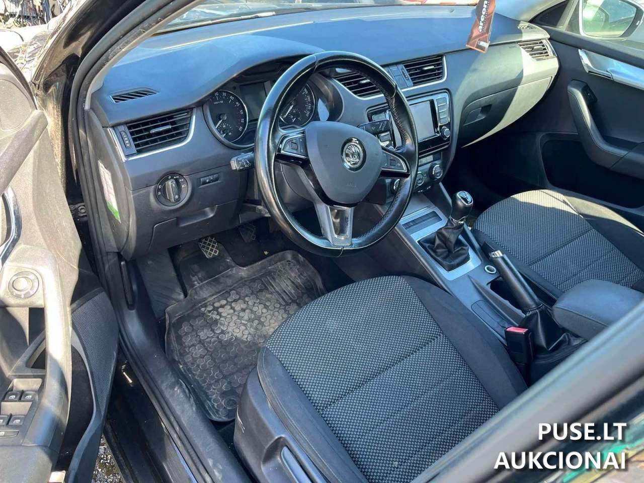 SKODA OCTAVIA Nenurodyta 1