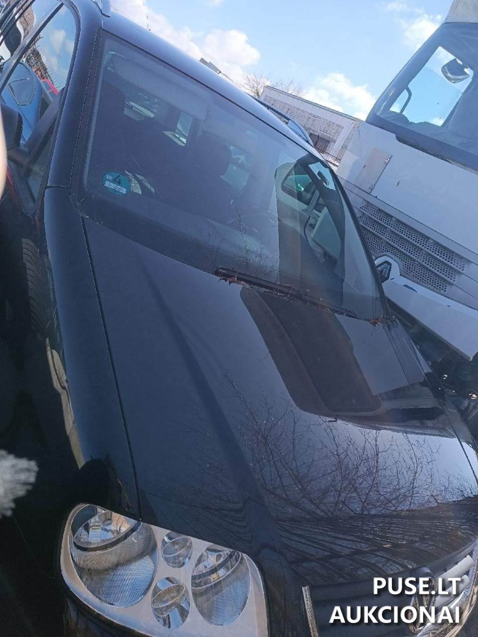 VW TOURAN Nenurodyta 4
